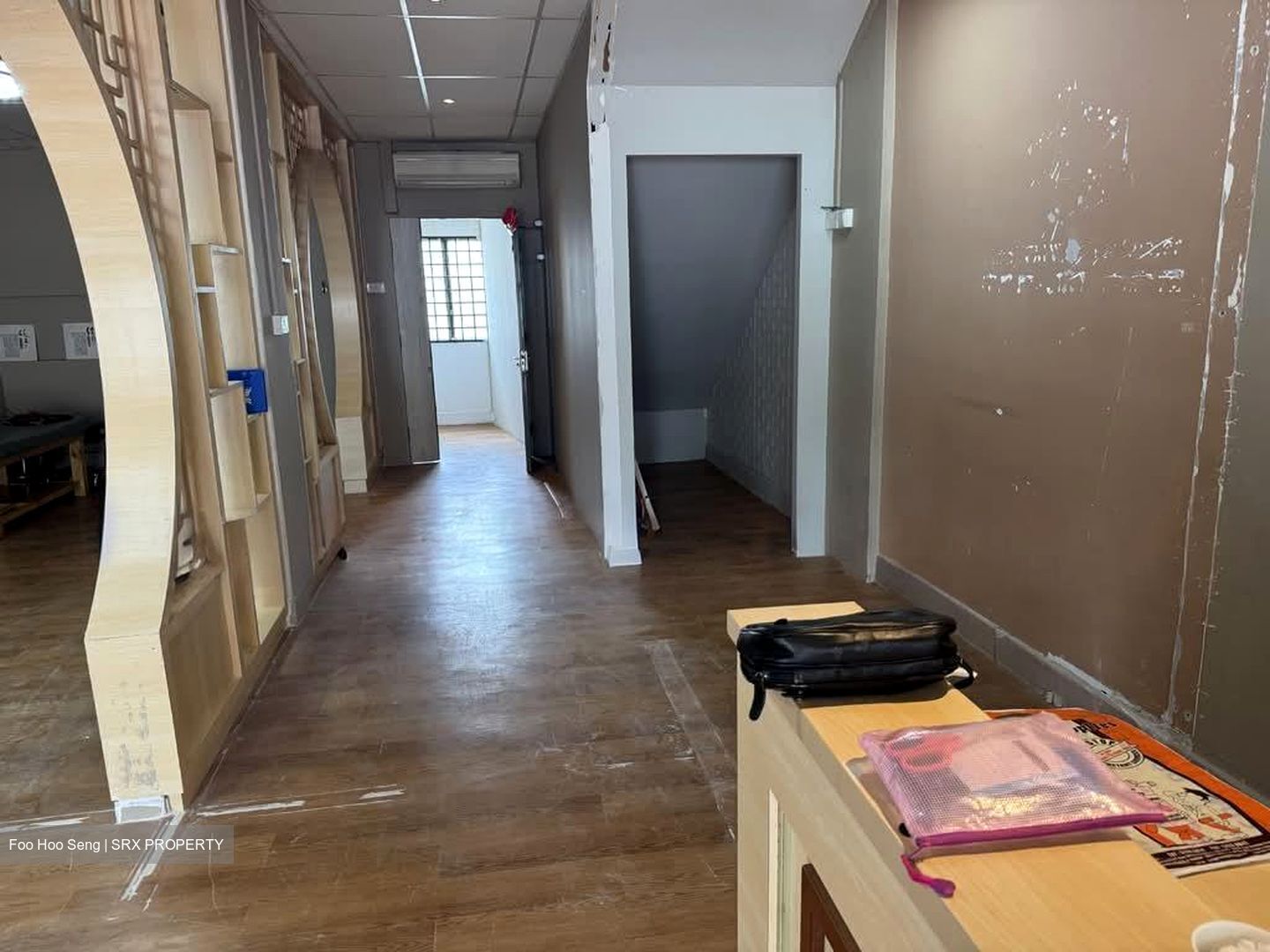Hougang Avenue 1 (D19), Retail #569568981